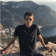 Offro aiuto compiti a ragazzi dalle elementari alle superiori a Milano, sia in presenza che online.